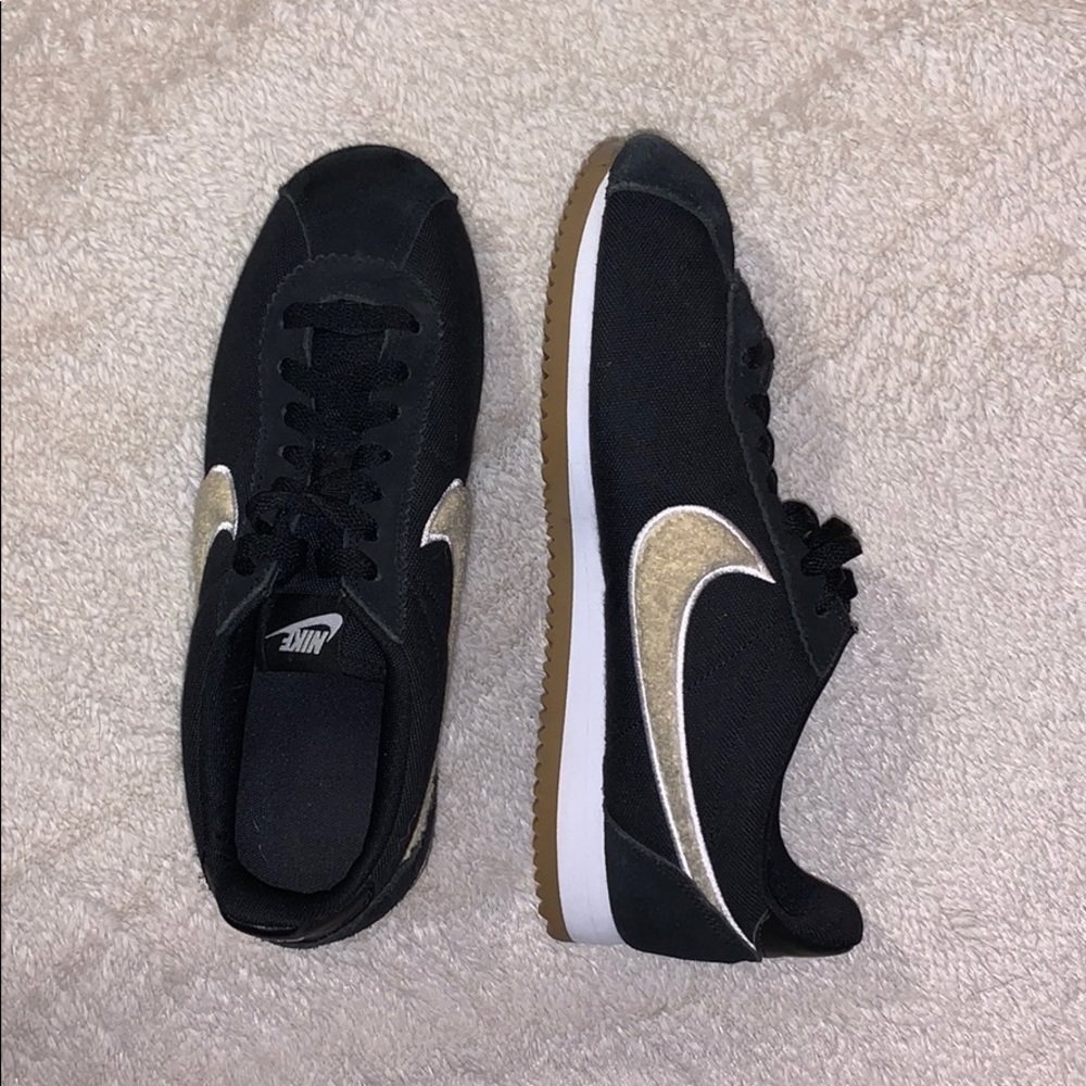 Nike Cortez